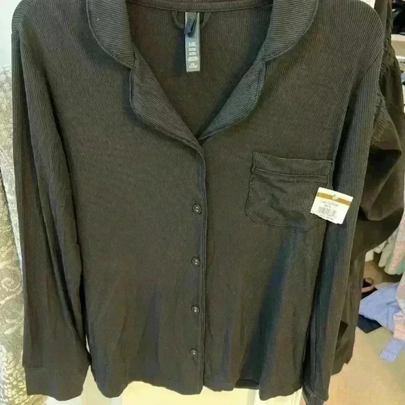 Skims COTTON SLEEP BUTTON UP size xs nwot - Picture 4 of 4